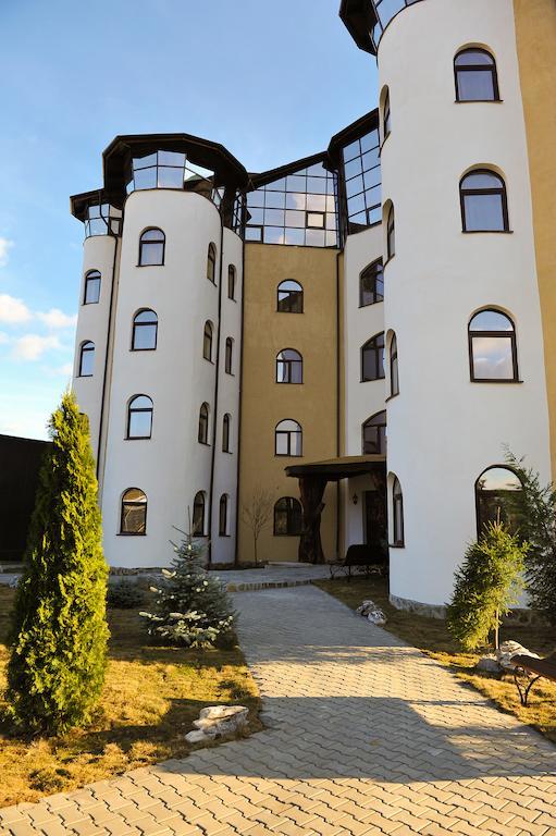 Castelul De Vis Ξενοδοχείο Petroşani Εξωτερικό φωτογραφία