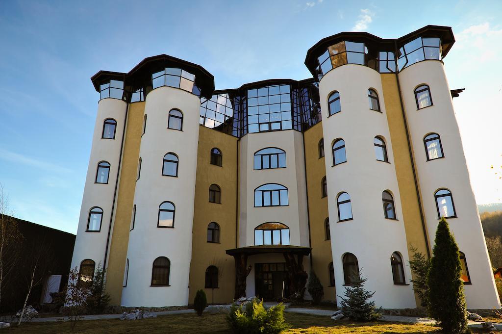 Castelul De Vis Ξενοδοχείο Petroşani Εξωτερικό φωτογραφία