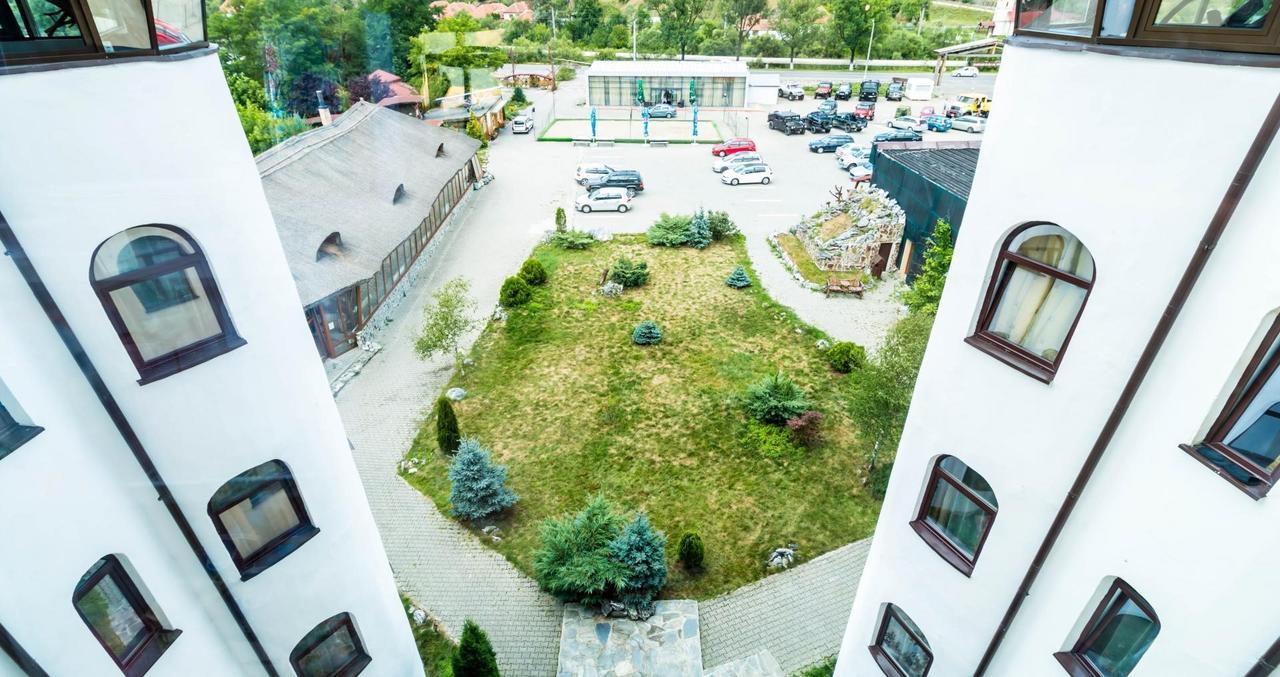 Castelul De Vis Ξενοδοχείο Petroşani Εξωτερικό φωτογραφία